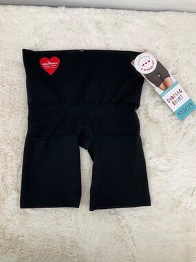 Assets Spanx Shaping Shorts size Medium, black, breathable, NEW
